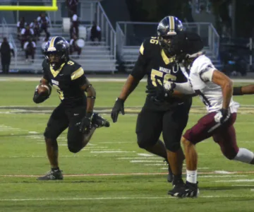 Harding blows out Davis’ Scott squad